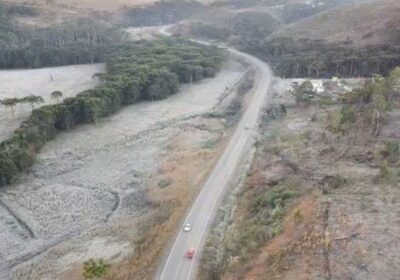 Frio Intenso em SC: Paisagens Congeladas e Temperaturas de -9°C