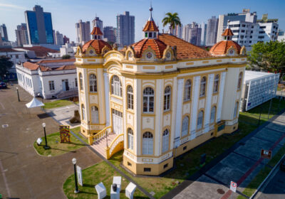 Museu Histórico de Itajaí recebe exposição sobre escritores que marcaram a cidade