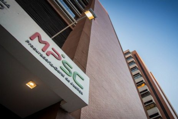 Operação Exposed: Investigação contra perfil falso que divulgava conteúdo sexual infantil na internet