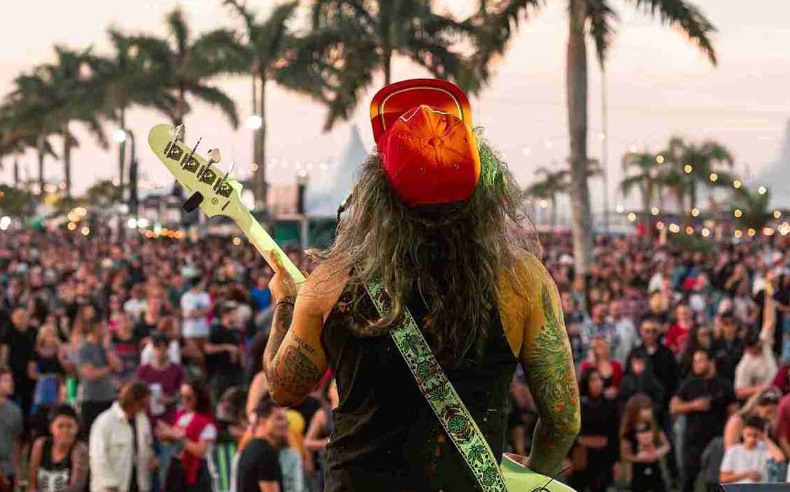 Rock Legends Floripa: Festival Gratuito Reúne Clássicos do Rock e Delícias Gastronômicas