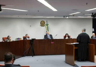 STF Estabelece Novas Regras para Redes Sociais no Brasil