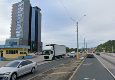 Acidentes na BR-101 causam congestionamentos em Itapema