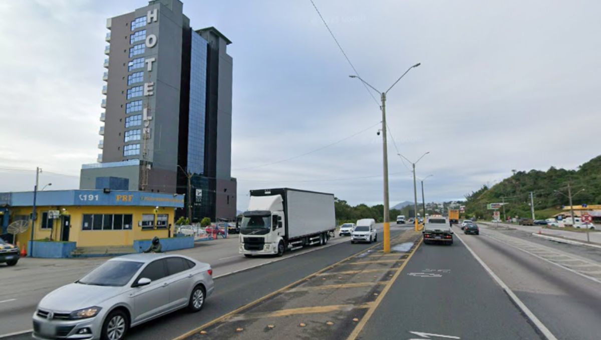 Acidentes na BR-101 causam congestionamentos em Itapema