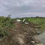 Avião cai em Navegantes: dois ocupantes feridos em acidente