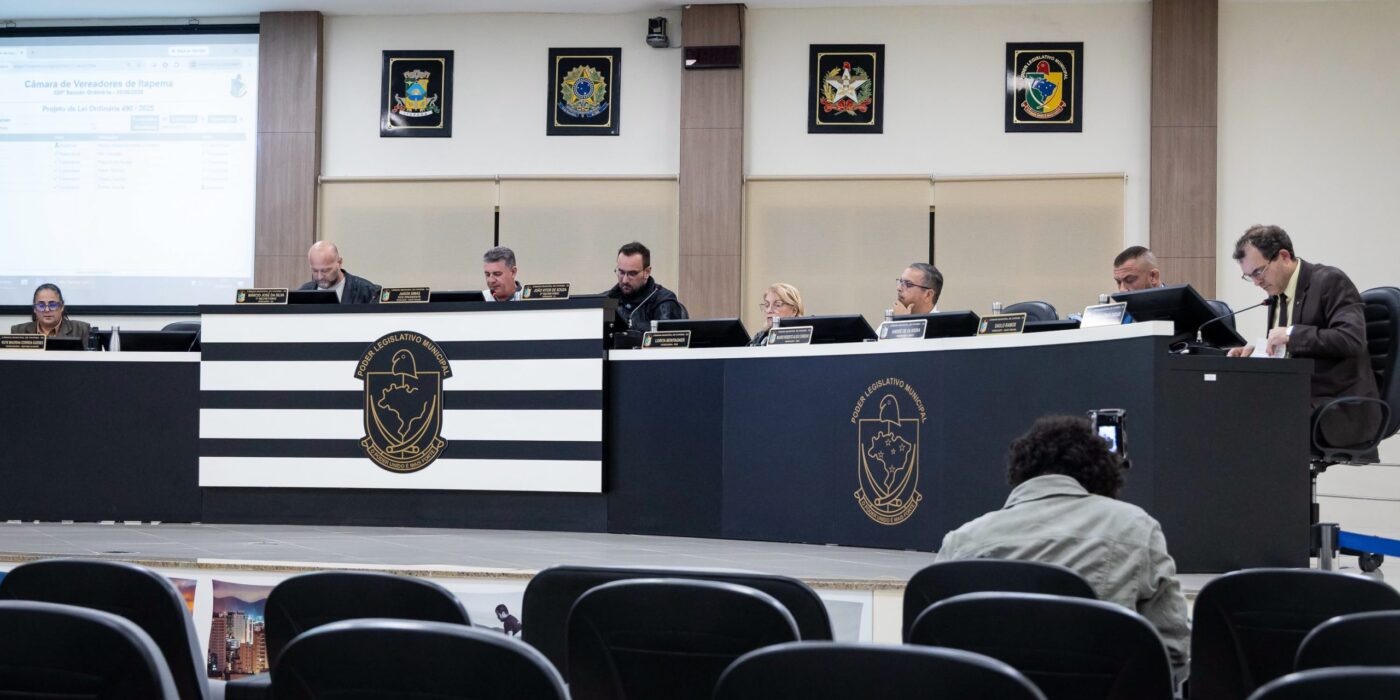 Câmara de Itapema vota mudança no calendário de sessões