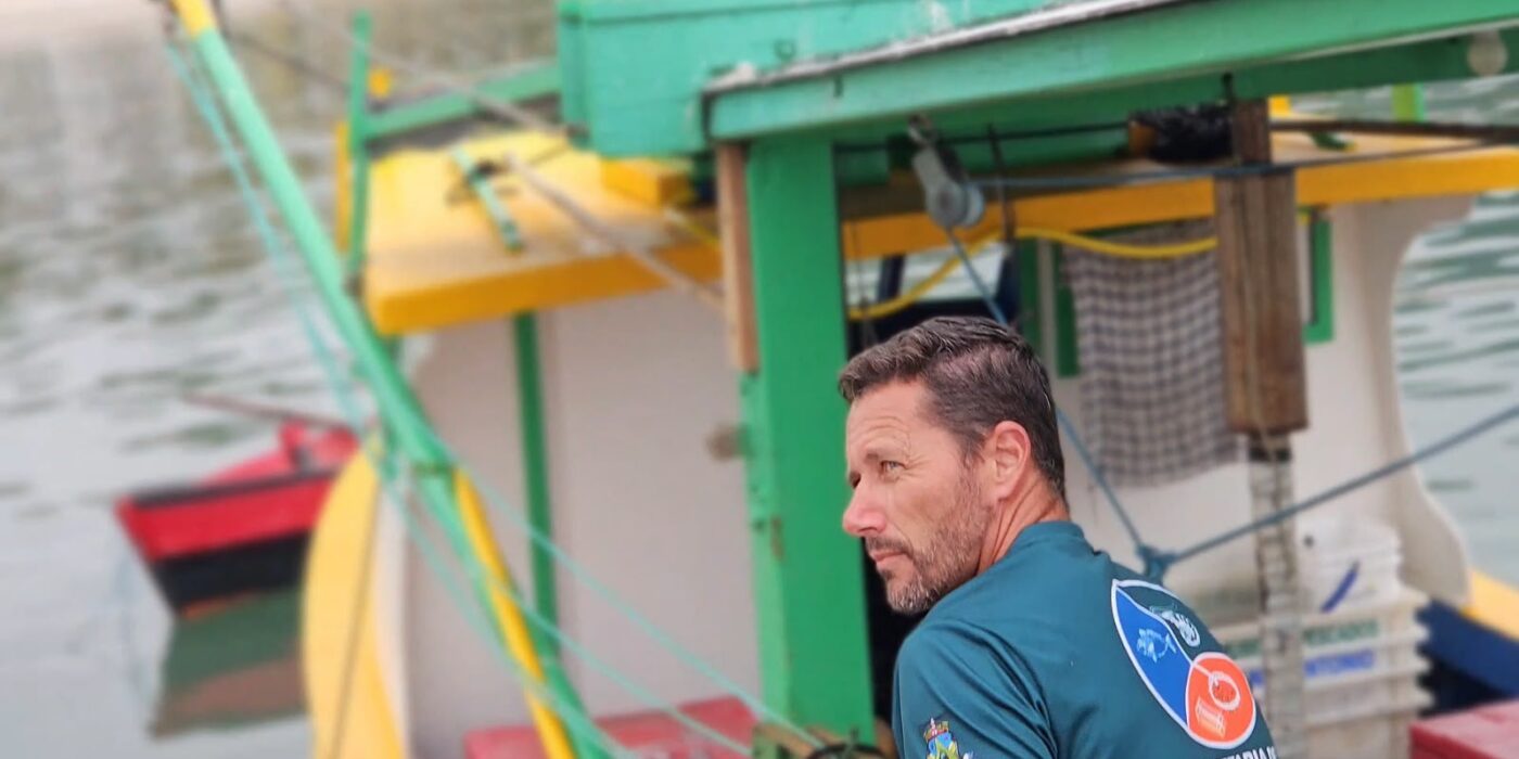 Câmara de Porto Belo Presta Homenagem aos Pescadores do Município