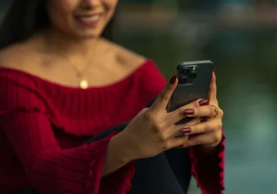China impõe restrições a ‘namorados de IA’ por motivo inusitado