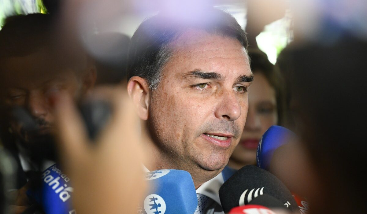 O prazo venceu. As contas, não chegaram.