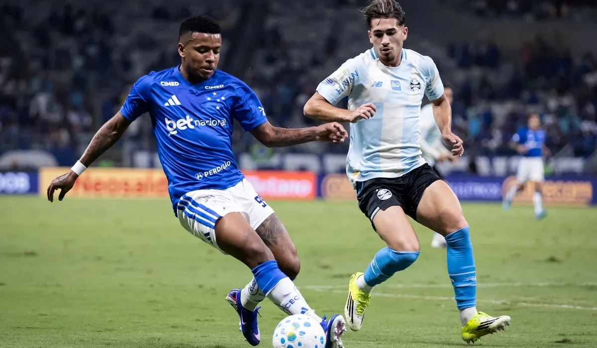 Cruzeiro e Grêmio Se Enfrentam em Amistoso no Mané Garrincha