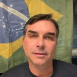 Flávio Bolsonaro: Candidato à Procura de uma Vice
