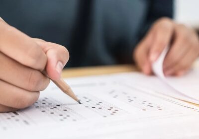 Governo de SC abre concurso com 20 vagas e salário de R$ 11,5 mil para nível superior