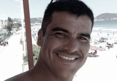 Homem que morreu em acidente de moto em Porto Belo é identificado