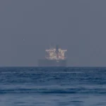 Irã Ameaça Fechar Estreito de Ormuz se EUA Continuarem com Ameaças