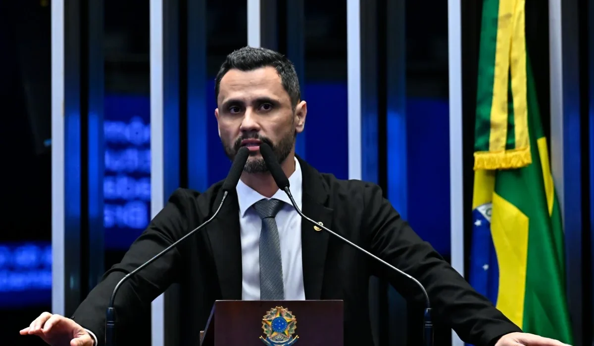 Irmão de Cleitinho Confirma Interesse em Candidatura ao Governo de Minas Gerais