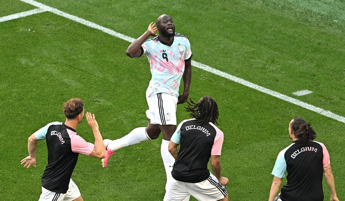 Lukaku Provoca EUA com Comemoração Imitando ‘Dança de Trump’ após Gol