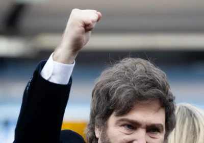 Milei acusa Brasil de financiar campanha contra Argentina