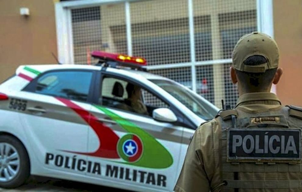 Motociclista Embriagado Causa Acidente em Itapema e é Preso