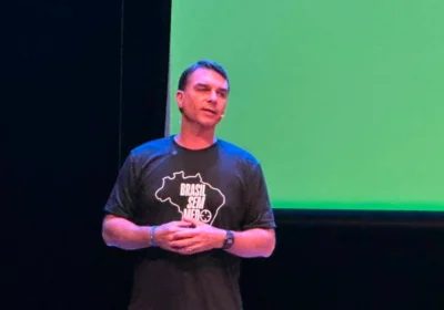 O que enfraquece a candidatura de Flávio Bolsonaro?