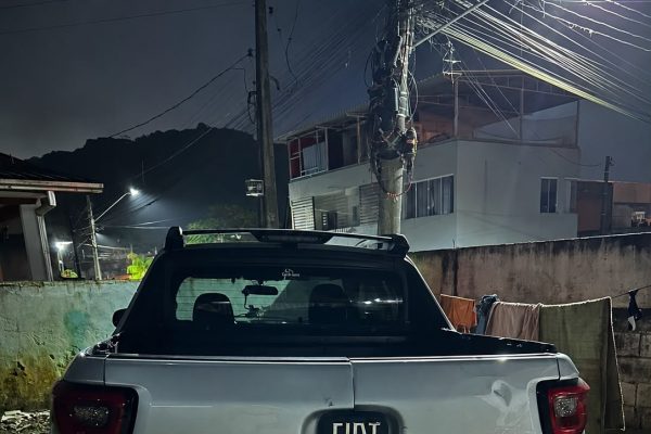 Polícia Civil cumpre mandado de prisão contra suspeito de incendiar viaturas em Bombinhas