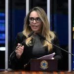 Senadora Roberta Acioly paga R$ 40 mil para alugar picape de ex-sócio de Denarium