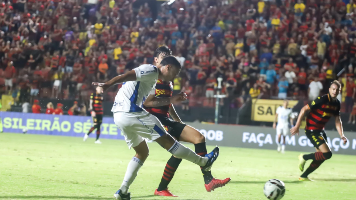 Avaí busca equilíbrio entre defesa sólida e ousadia ofensiva para deixar o Z-4 contra o Sport