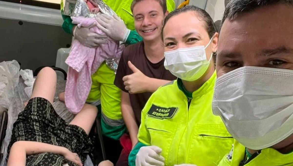 Bebê nasce dentro de ambulância na BR-101 em Itapema após pais pedirem socorro