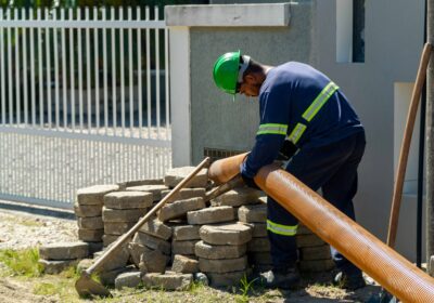 Águas de Bombinhas Oferece Oportunidades de Emprego em Saneamento