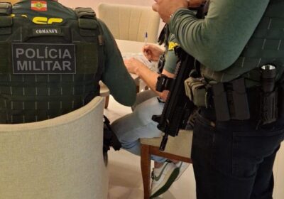 Gaecos de SC e SP cumprem mandados de prisão e busca em Balneário Camboriú e Itapema
