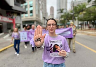 Itapema encerra Agosto Lilás com caminhada e mês de ações contra violência à mulher