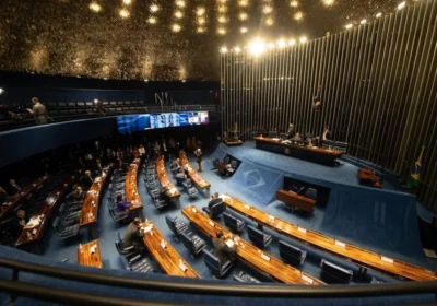 Michelle Bolsonaro lidera patrimônio entre candidatos ao Senado pelo DF; veja valores declarados