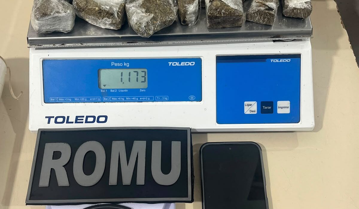 ROMU apreende 1,2 kg de maconha dividido em 55 porções no bairro Morretes, em Itapema