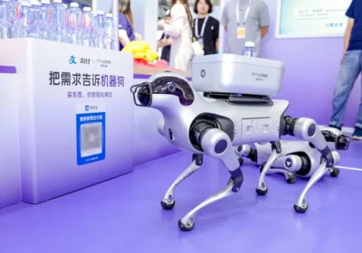 Alipay apresenta cachorro-robô que faz compras e pagamentos em nome do dono na China