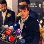 Após ter redes sociais suspensas pelo TSE, Renan Santos pede ajuda de apoiadores para compensar prejuízo