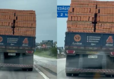 Motorista flagra tijolos “dançando” em carroceria de caminhão na BR-101 em Porto Belo